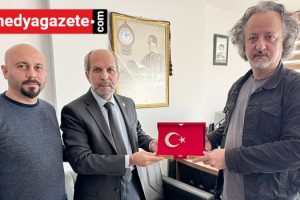 BİK Seçimlerine Damga Vuran Osmaniyeli Gazetecilere Plaket