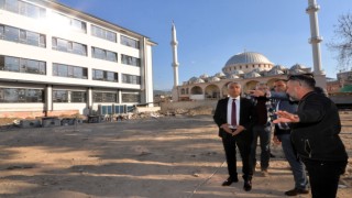 Osmaniye'de İstiklal İlkokulu'nun İnşası Tamamlanmak Üzere