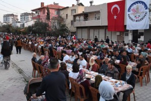 Gezici Aşevi'nin Hazırladığı İftara Yoğun İlgi