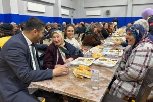 Hasanbeyli Belediyesi'nin İftar Programında Birlik ve Beraberlik Mesajı