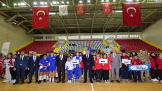 Osmaniye’de Okul Sporları Küçükler Voleybol Yarı Finalleri Başladı