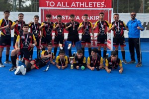 Samet Aybaba Spor Lisesi Türkiye Hokey Şampiyonu Oldu