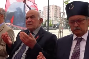 Osmaniye Belediyesi’nden şehitler için anlamlı mevlid programı