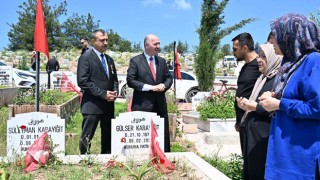 Osmaniye’de Arife Günü Şehitlik Ziyaret Edildi