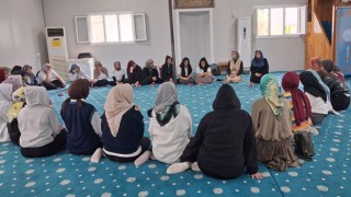 Osmaniye’de “Dijital Dünyada Çocuk ve Aile” Seminerlerine Yoğun İlgi