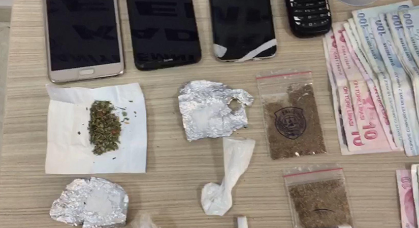 Kadirli'de uyuşturucu operasyonu 8 gözaltı