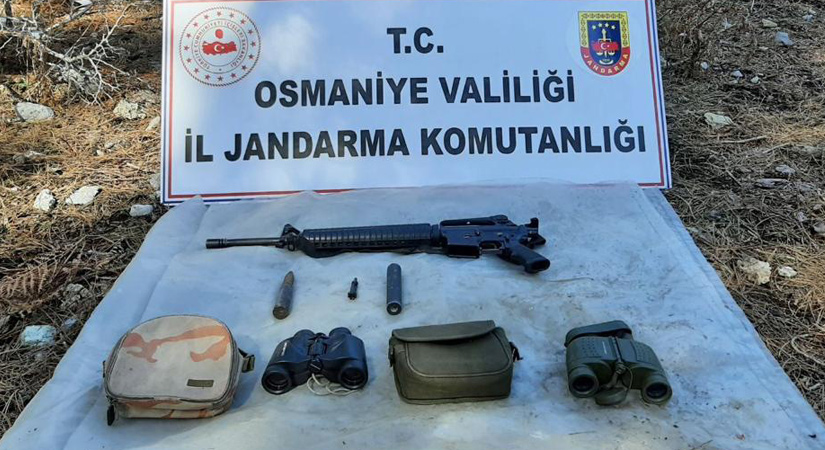 PKK sığınağında silah ve mühimmat ele geçti