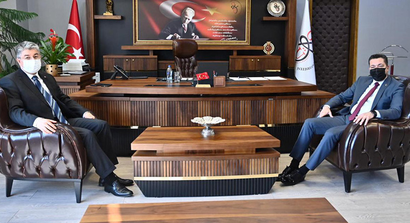 Vali Yılmaz’dan OKÜ Rektörüne ziyaret