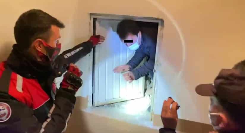 Polis Yakalamaktan, Onlar Yakalanmaktan Bıkmadılar