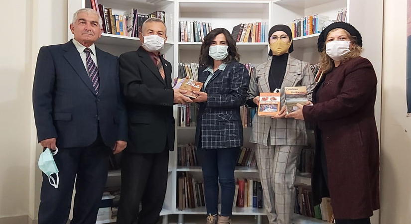 Şairlerden Ak Parti Başkanlığına ziyaret
