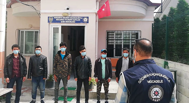 3 araçta, Afganistan uyruklu 9 kaçak göçmen yakalandı